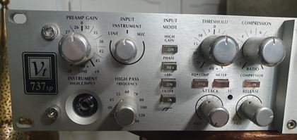 Avalon-VT737SP  Mono Mic Pre/Compressor/EQ